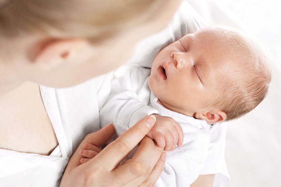 Kiedy wykonywane są badania przesiewowe u noworodków?