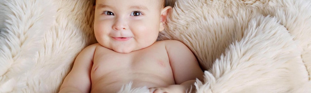 Dieta niemowląt z fenyloketonurią – kiedy wprowadzać bardziej skoncentrowany preparat aminokwasowy?