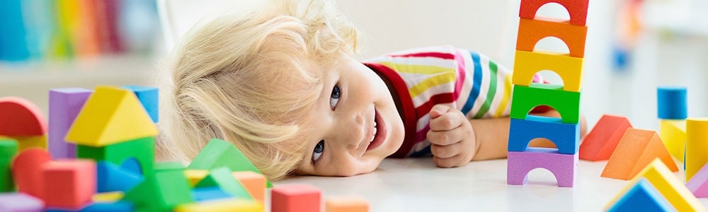 Gry edukacyjne dla dzieci – czy nauka przez zabawę to dobry pomysł?